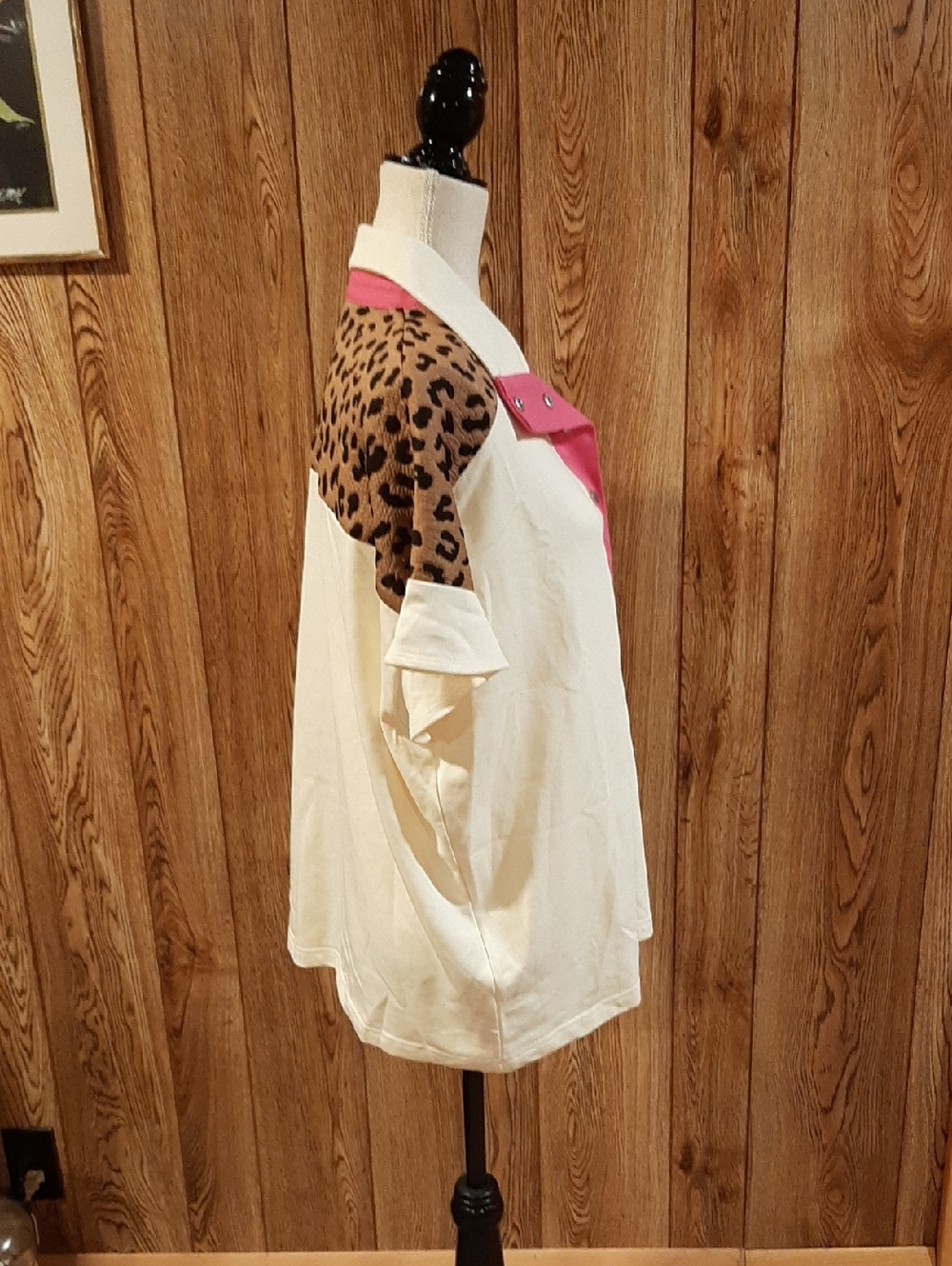 🥀NWT BiBi Cheetah Flutter-Sleeve Snap Front Short-Sleeve Top (XL)🥀 - Picture 4 of 7